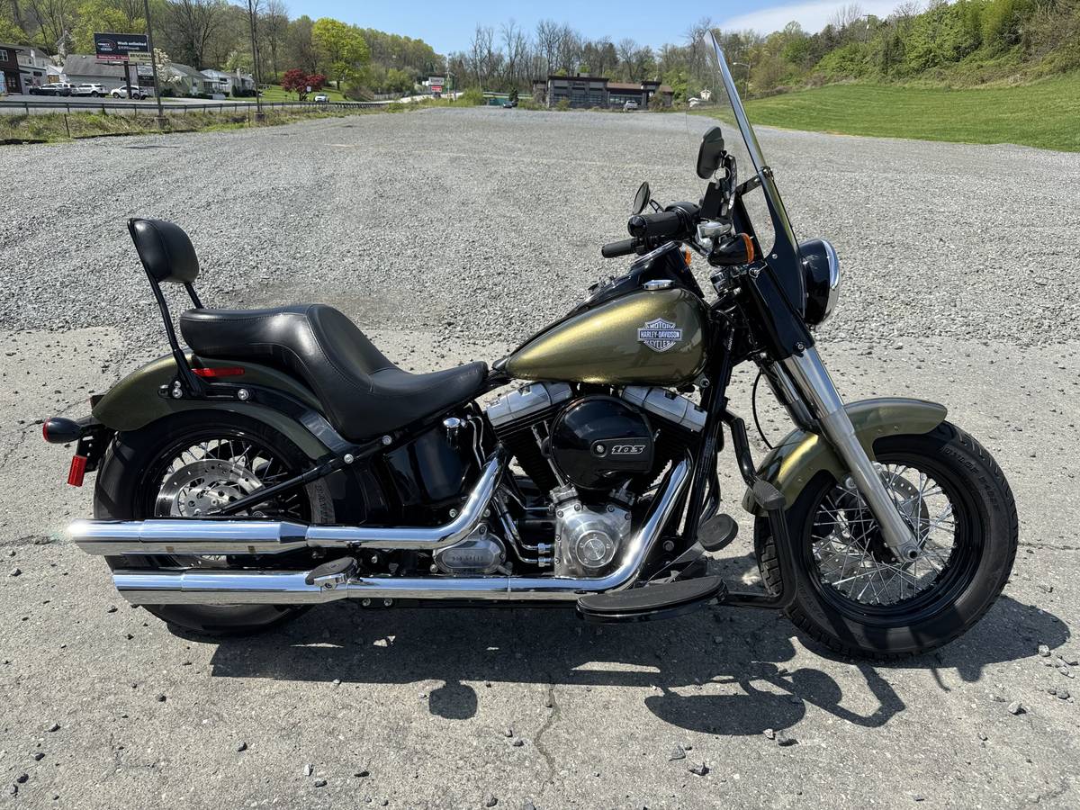 Harley-Davidson, Import USA — Foto 9 z 12