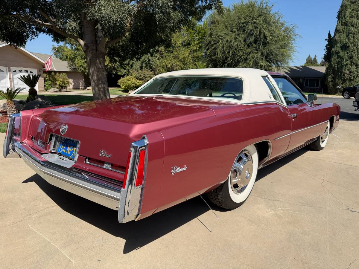 Cadillac, Import USA — Foto 5 z 12