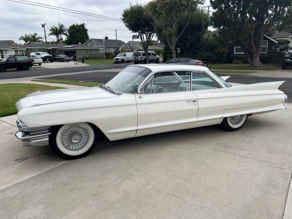 Cadillac, Import USA — Foto 7 z 12