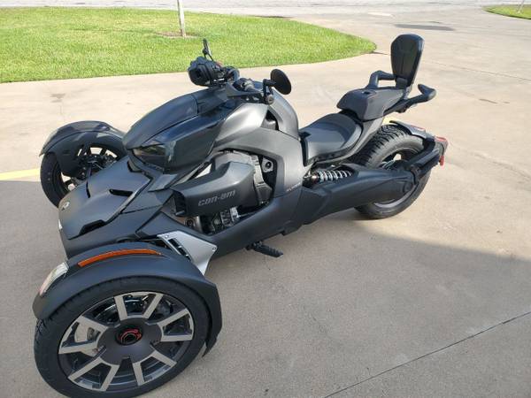 Can-Am, Import USA — Foto 3 z 4