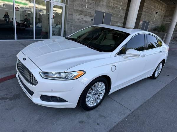2014 Ford, Import USA — Foto 1 z 12 2014 Ford, Import USA — Foto 1 z 12