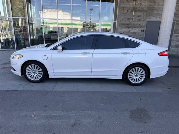 2014 Ford, Import USA — Foto 3 z 12
