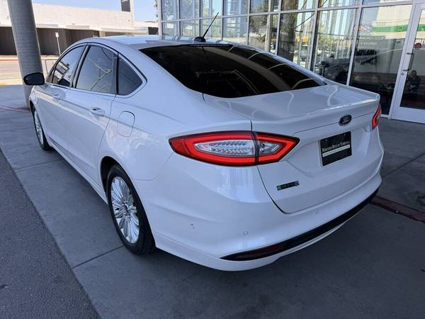 2014 Ford, Import USA — Foto 4 z 12