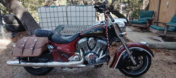 2017 Indian, Import USA — Foto 4 z 12