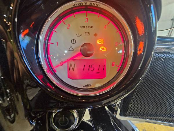 2019 Indian, Import USA — Foto 9 z 12