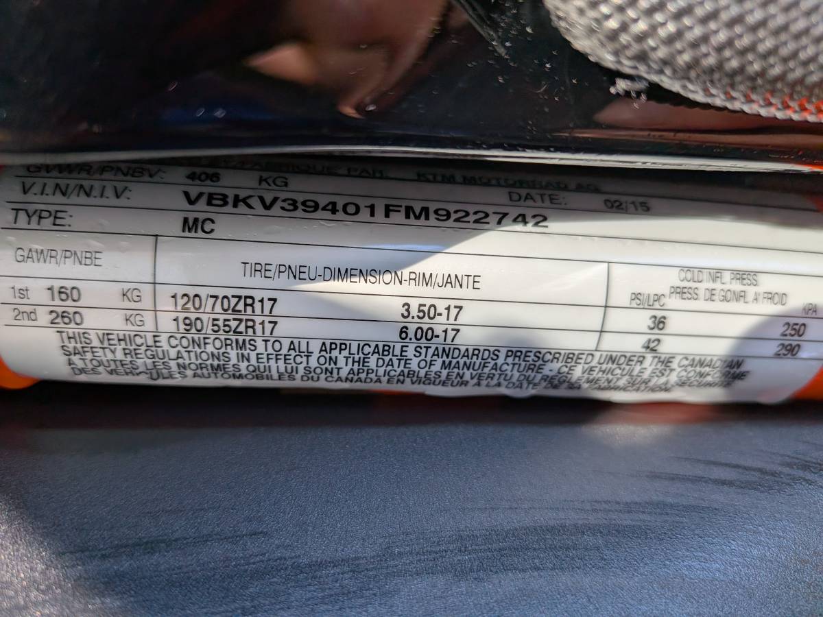 2015 KTM, Import USA — Foto 8 z 10