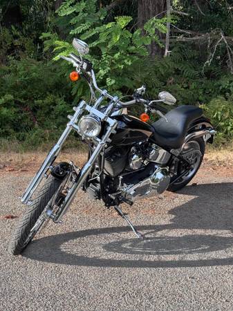2005 Harley-Davidson, Import USA — Foto 2 z 9