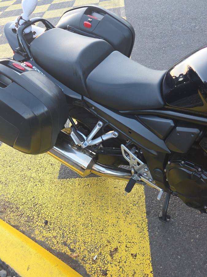 2011 Suzuki, Import USA — Foto 8 z 12
