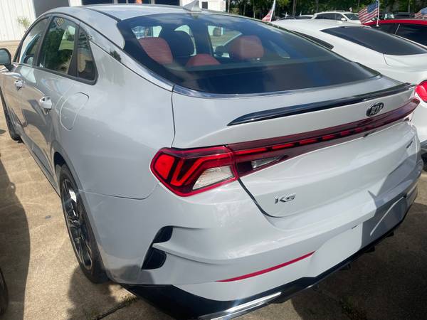 2021 Kia, Import USA — Foto 4 z 12