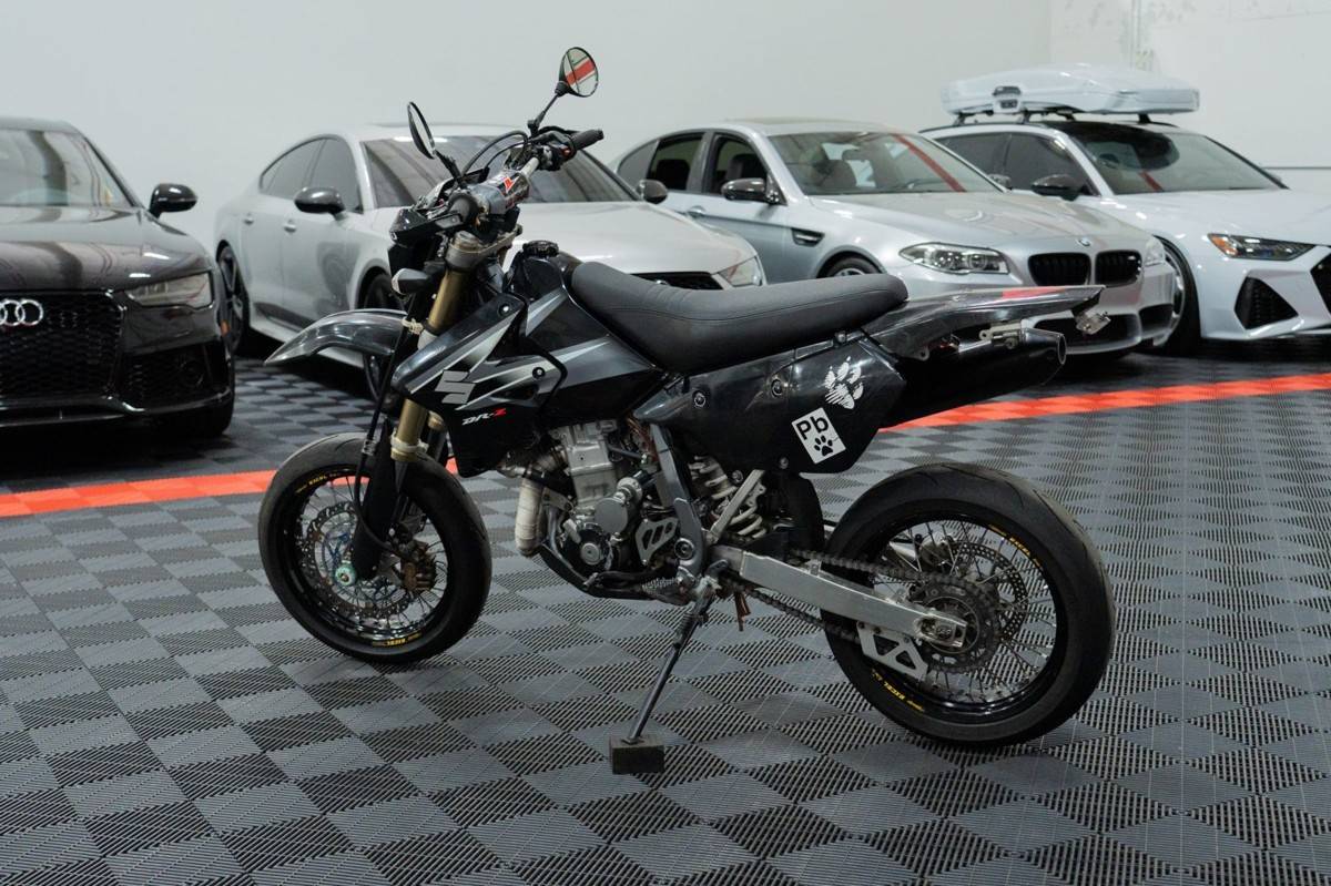 2006 Suzuki, Import USA — Foto 3 z 12