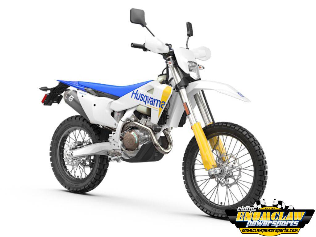 2027 Husqvarna, Import USA — Foto 2 z 6