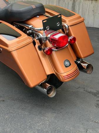 2008 Harley-Davidson, Import USA — Foto 7 z 10