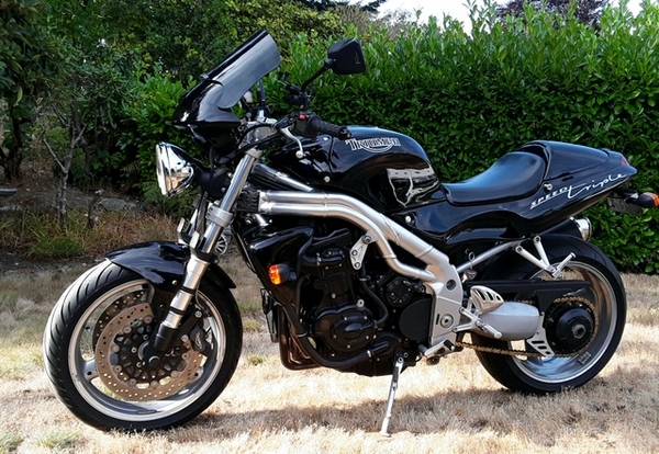 1997 Triumph, Import USA — Foto 1