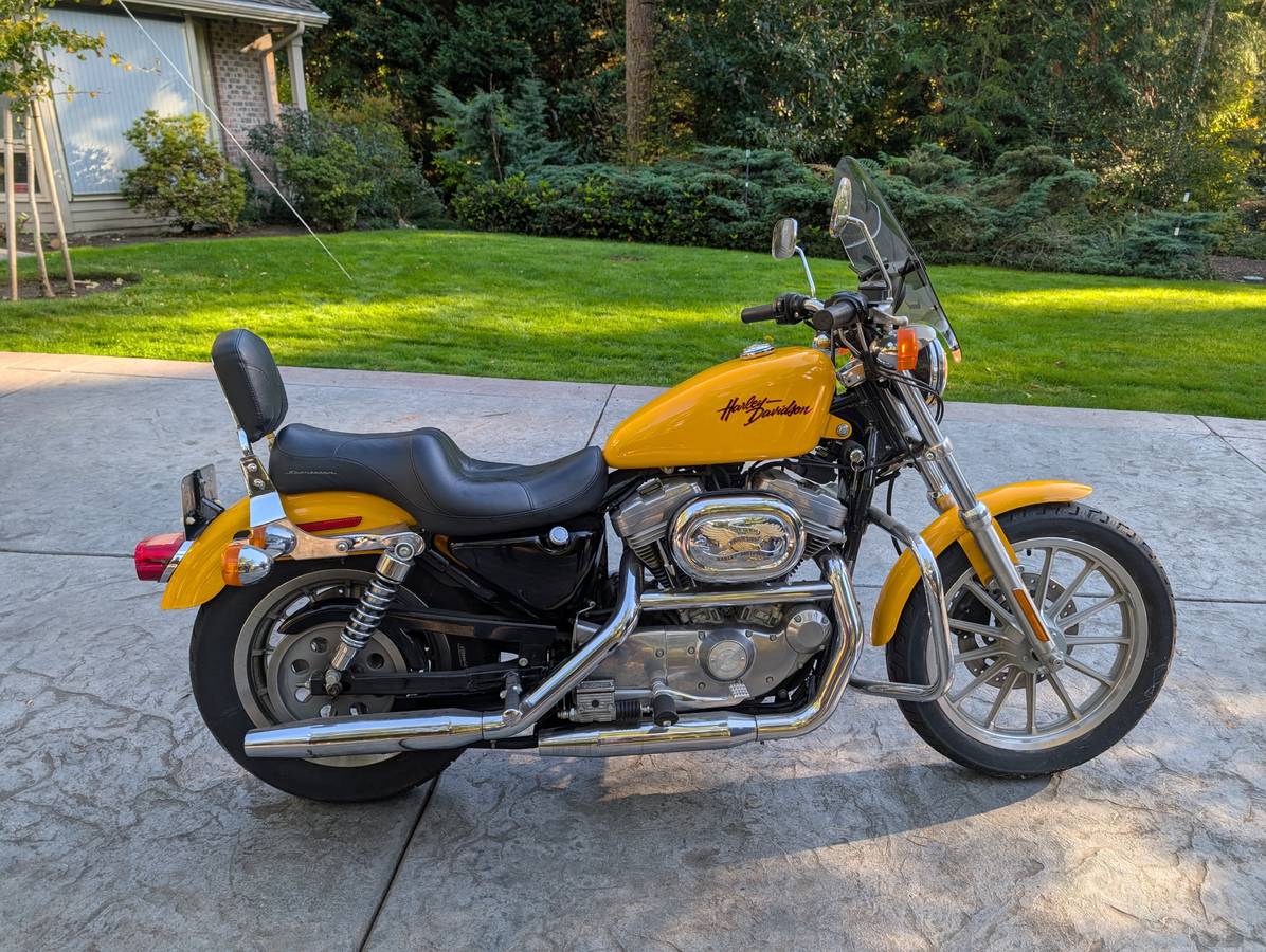 2000 Harley-Davidson, Import USA — Foto 2 z 3
