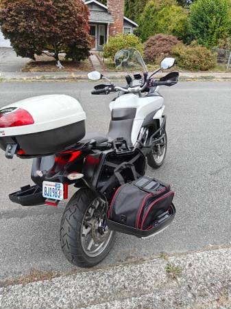 2017 Ducati, weiß, Import USA — Foto 2 z 9