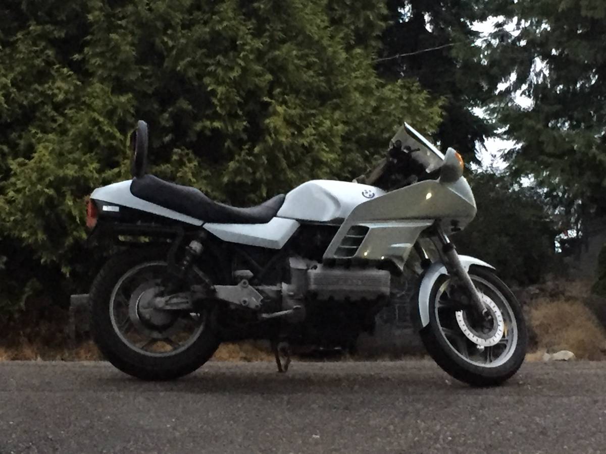 1985 BMW, Import USA — Foto 3 z 4