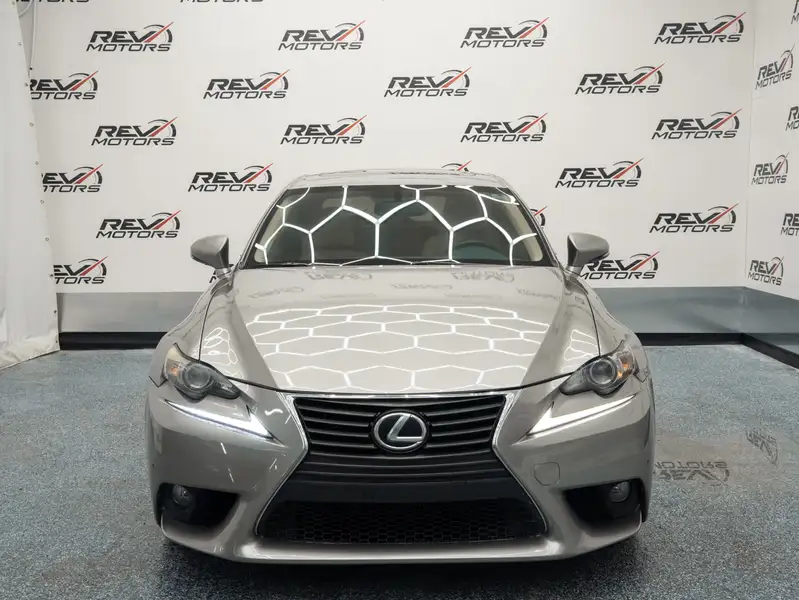 2014 Lexus IS 250 | AWD | Bluetooth, silber, 167.669 km, Import Kanada — Foto 2 z 12