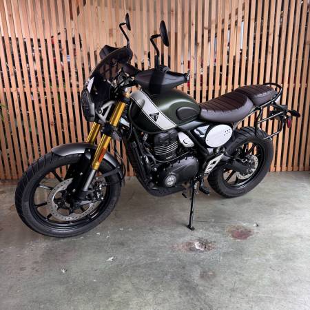 Triumph, Import USA — Foto 10 z 12
