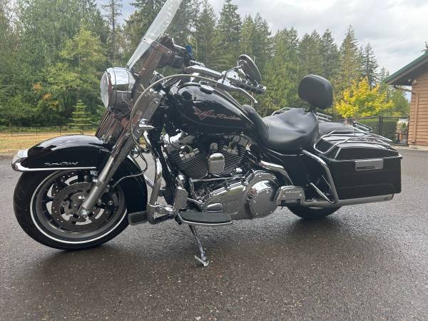 2008 Harley-Davidson, schwarz, Import USA — Foto 1