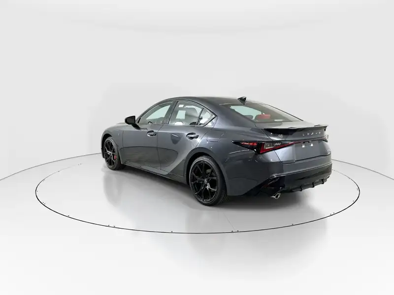 2026 Lexus IS 350, grau, 2 km, Import Kanada — Foto 5 z 12