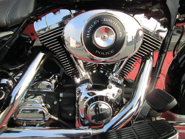 2000 Harley-Davidson, Import USA — Foto 12 z 12