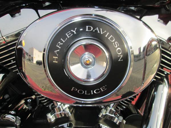 2000 Harley-Davidson, Import USA — Foto 4 z 12
