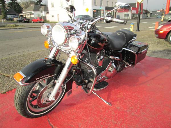 2000 Harley-Davidson, Import USA — Foto 6 z 12