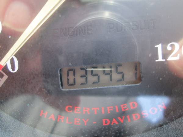 2000 Harley-Davidson, Import USA — Foto 9 z 12