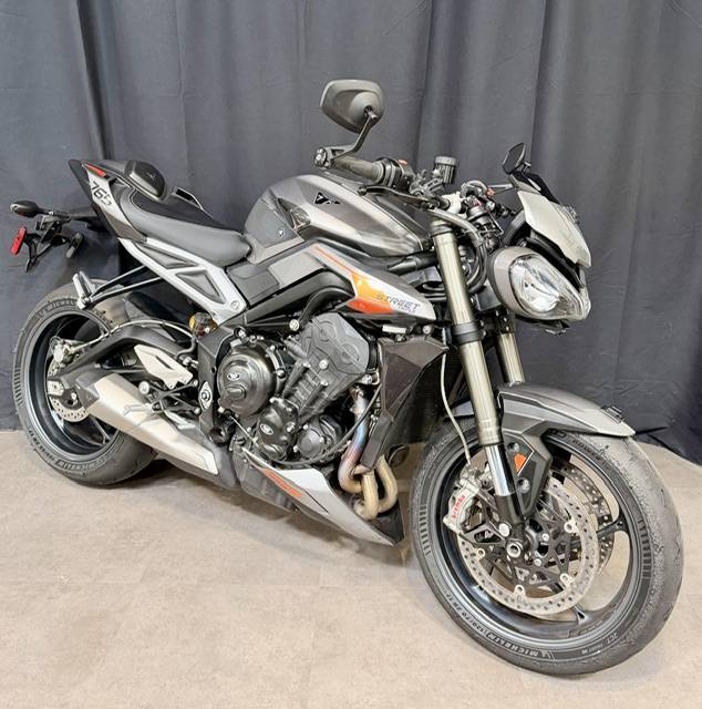 2024 Triumph, Import USA — Foto 1