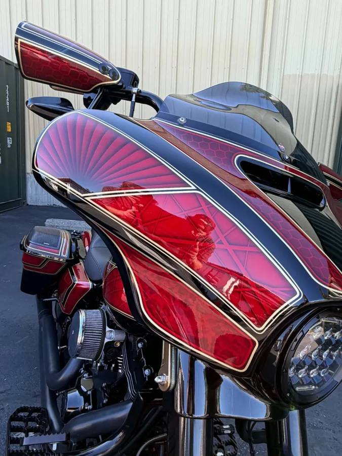 2014 Harley-Davidson, Import USA — Foto 2 z 12