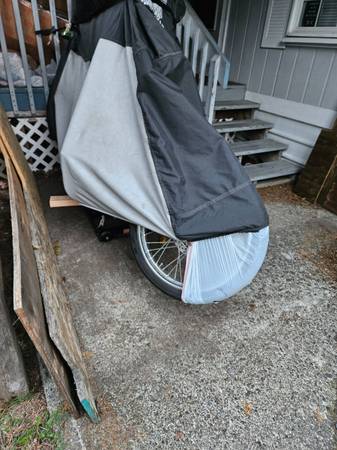 2004 Harley-Davidson, Import USA — Foto 2 z 4