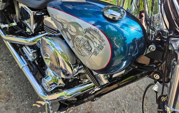 2004 Harley-Davidson, Import USA — Foto 4 z 4