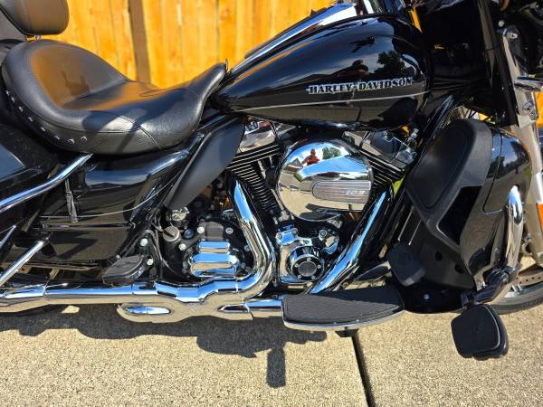 2015 Harley-Davidson, Import USA — Foto 4 z 12