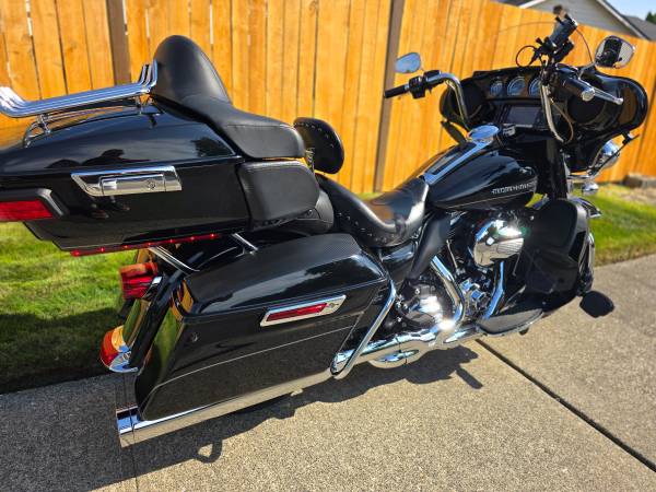 2015 Harley-Davidson, Import USA — Foto 5 z 12
