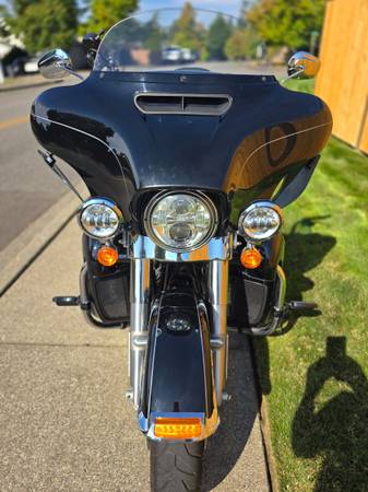 2015 Harley-Davidson, Import USA — Foto 9 z 12