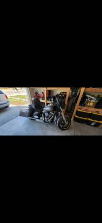 2014 Harley-Davidson, Import USA — Foto 4 z 7