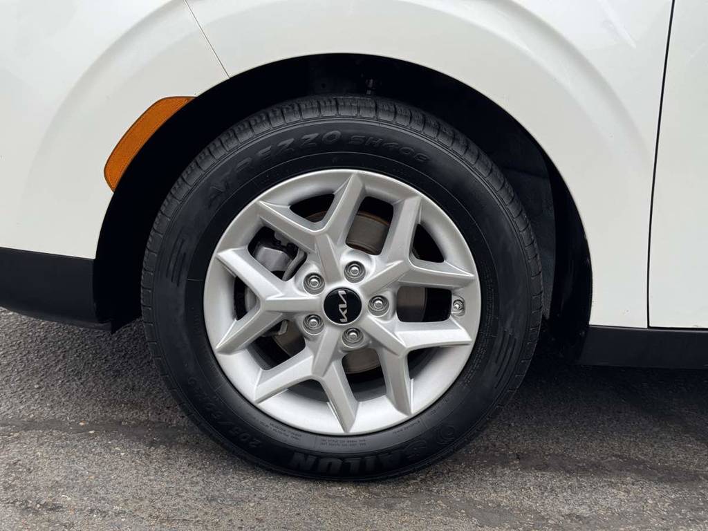 2022 Kia, Import USA — Foto 7 z 12