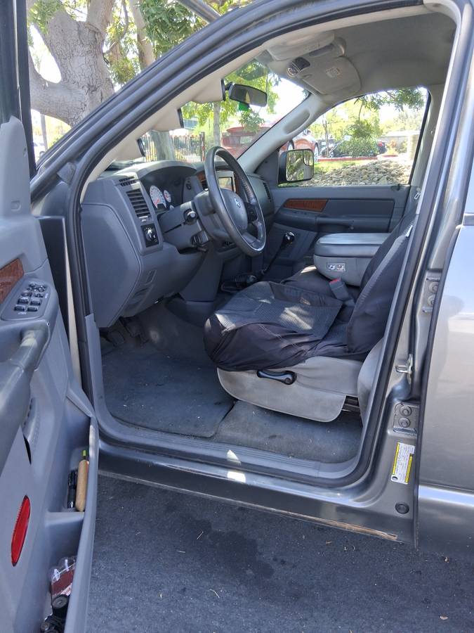 2006 Dodge, Import USA — Foto 8 z 12