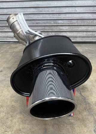 Výfuk — Lincoln, Import USA — Foto 3 z 12