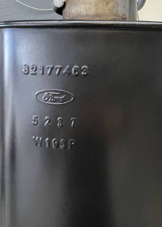 Výfuk — Lincoln, Import USA — Foto 4 z 12