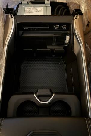 Interiér — RAM, schwarz, Import USA — Foto 10 z 10