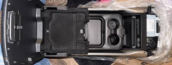 Interiér — RAM, schwarz, Import USA — Foto 5 z 10