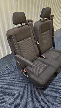 Sedačky — Seat, Import USA — Foto 10 z 12