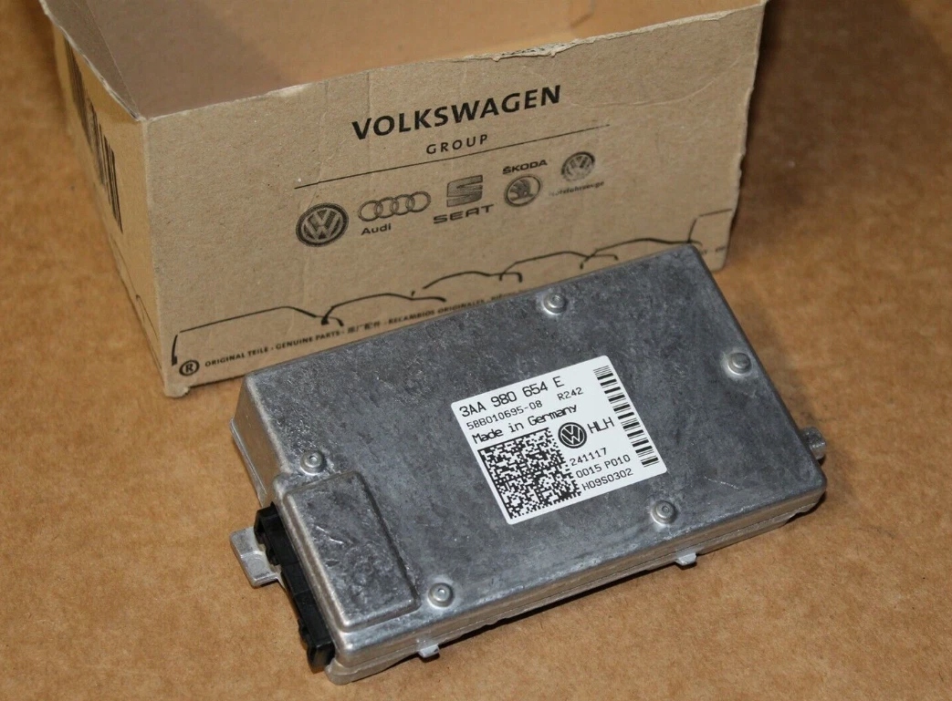 OEM komponent 3AA980654E — Audi Q3, Auf Lager in der EU — Foto 1