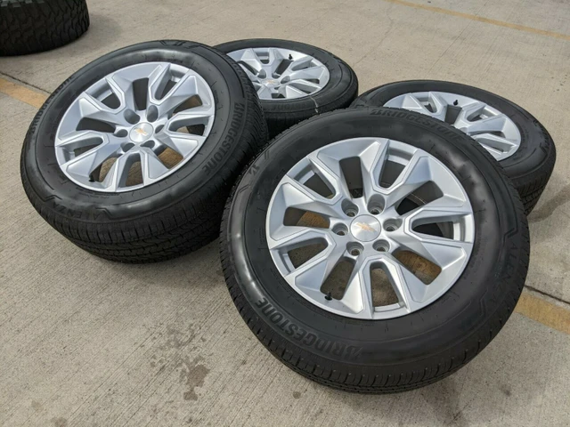 Kola — Cadillac, Import Kanada — Foto 1