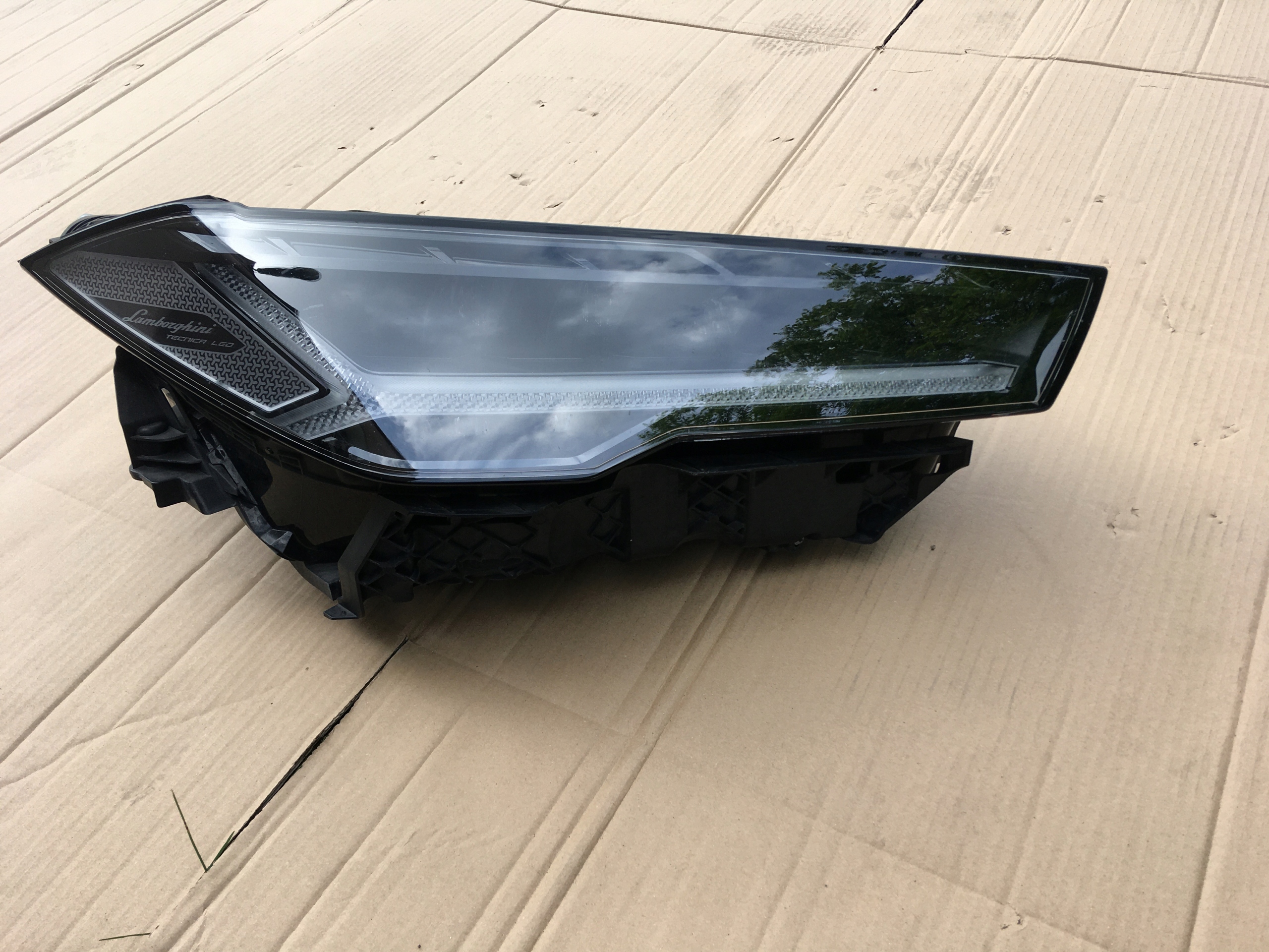 Světlomet — Lamborghini Urus, Auf Lager in der EU — Foto 1