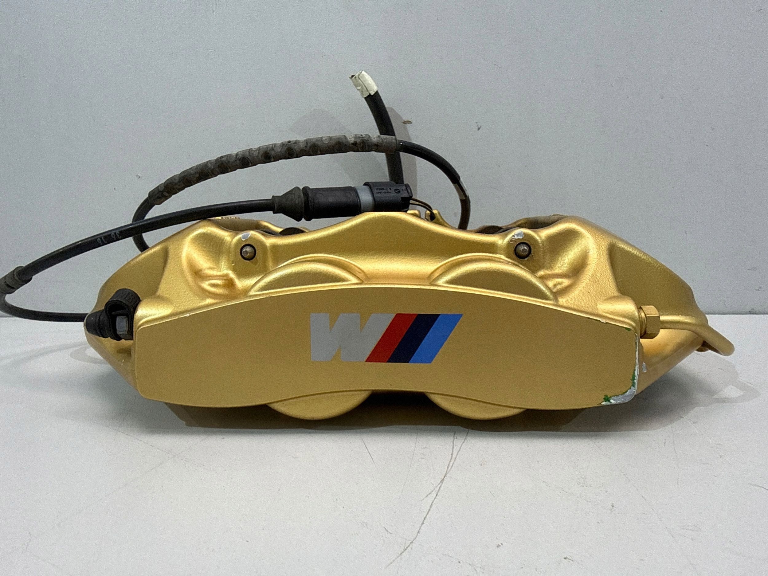 Brzdový třmen — BMW M3, gold, Auf Lager in der EU — Foto 1