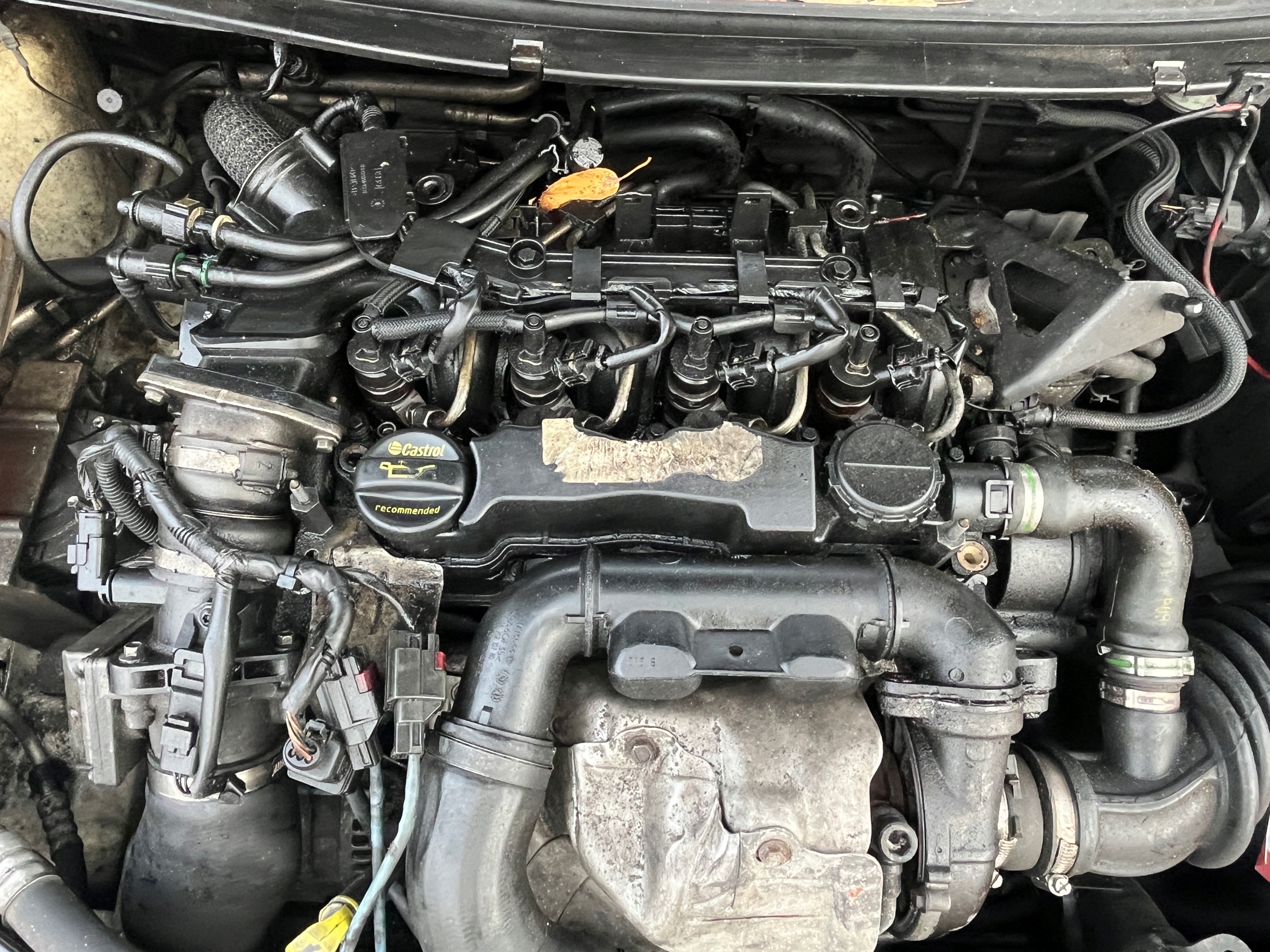 Turbo — Ford C-Max 1.6, Auf Lager in der EU — Foto 1