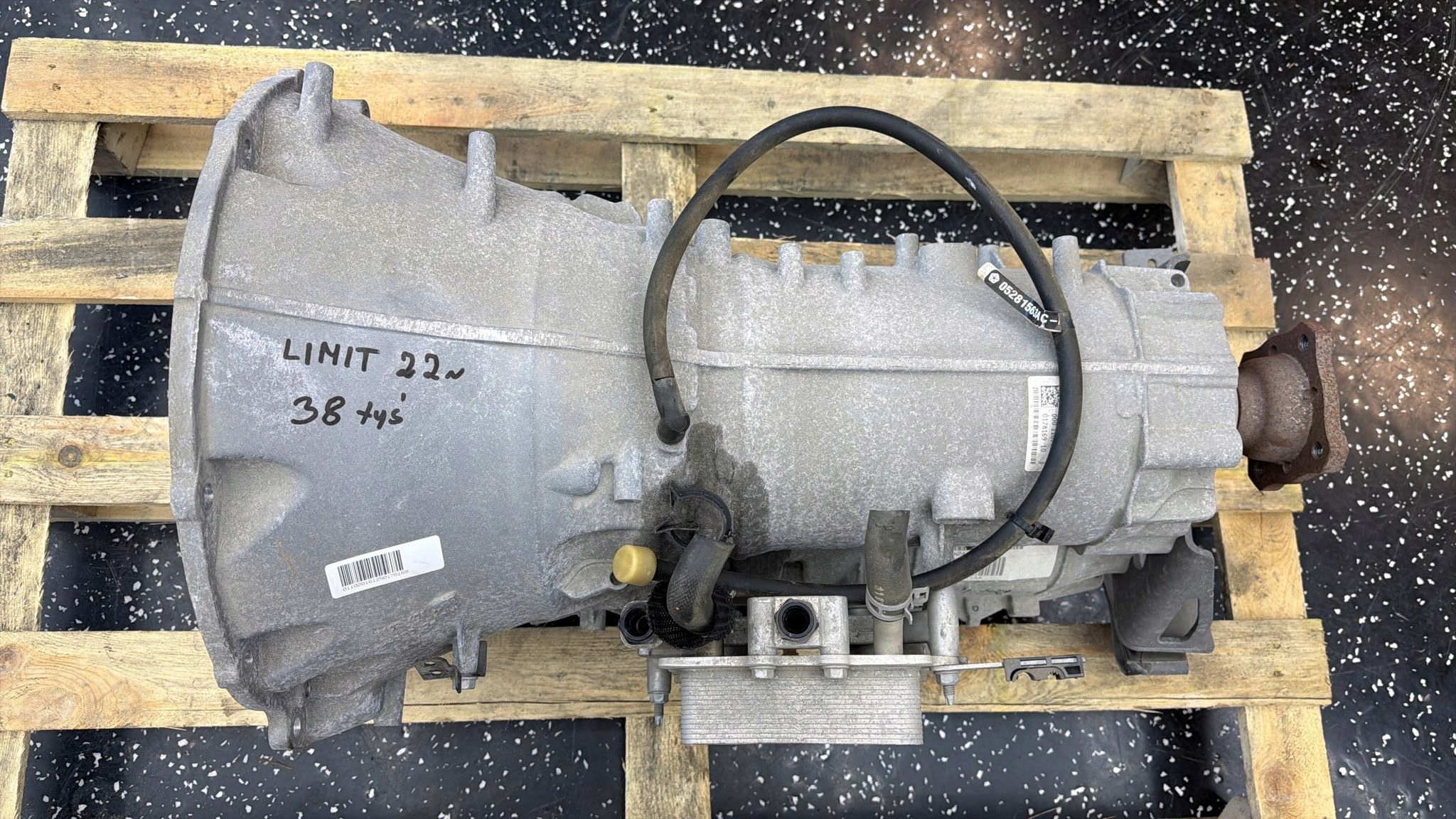 Převodovka P68550345AA — RAM 5.7, Auf Lager in der EU — Foto 1