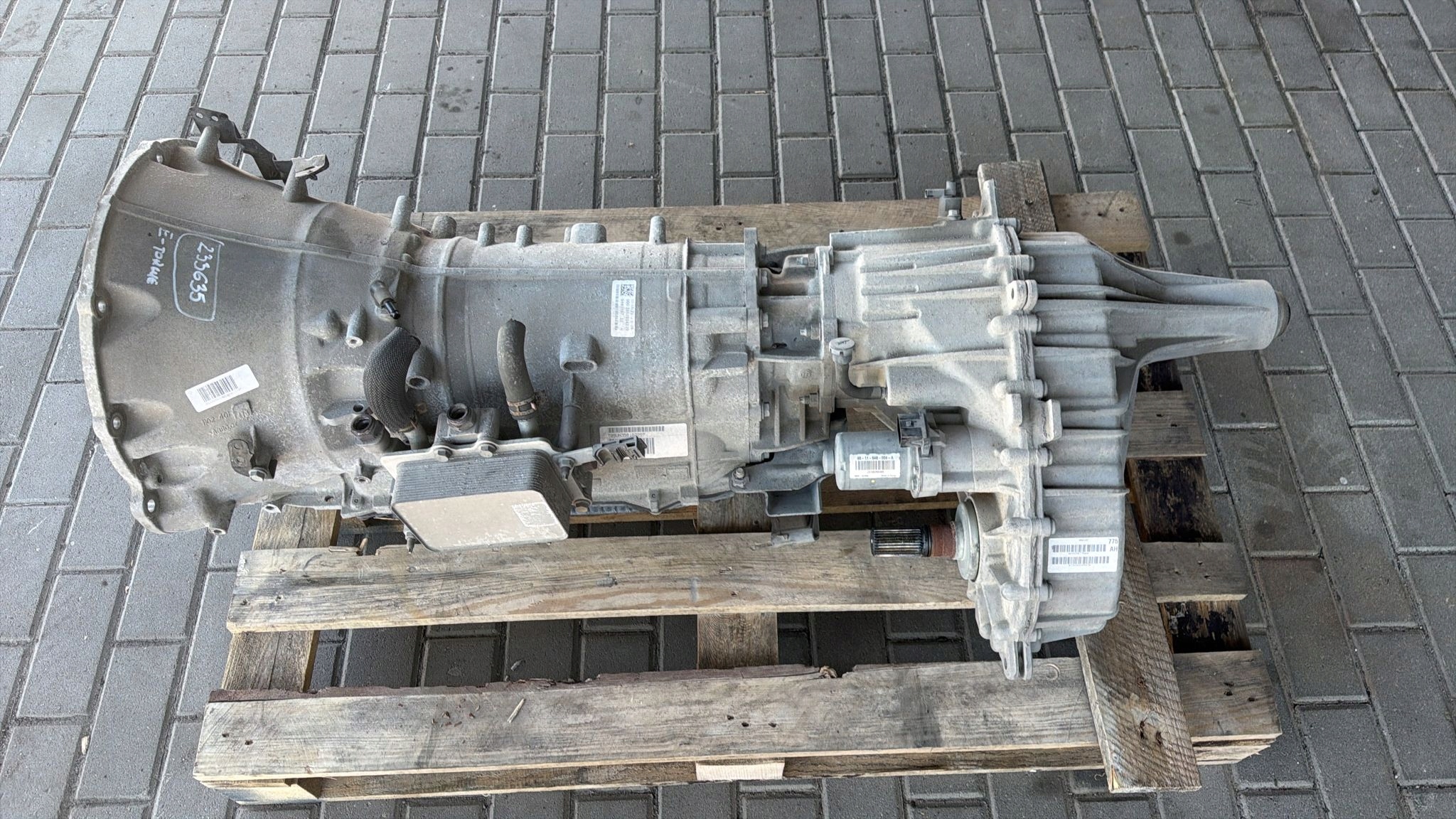 Převodovka P68550344AA — RAM 5.7, Auf Lager in der EU — Foto 1 | AMECAR Převodovka P68550344AA — RAM 5.7, Auf Lager in der EU — Foto 1